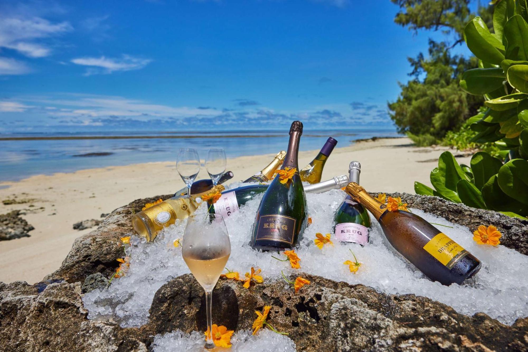 Waldorf Astoria Seychelles Platte Island Hotel ภายนอก รูปภาพ